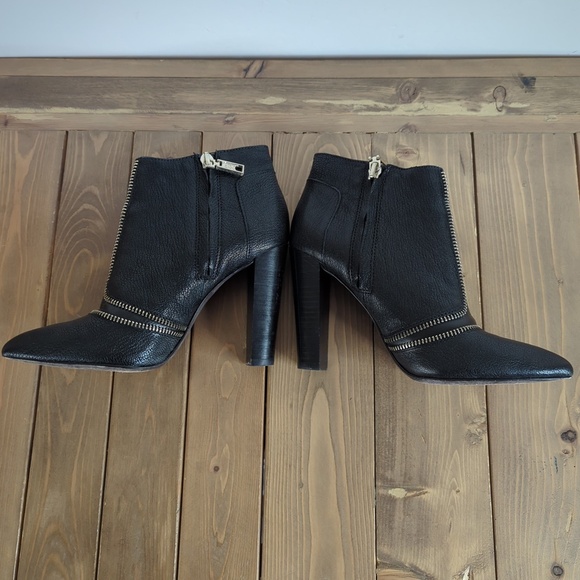 Rebecca Minkoff Black Leather Zipper Ankle Boots - Picture 8 of 14